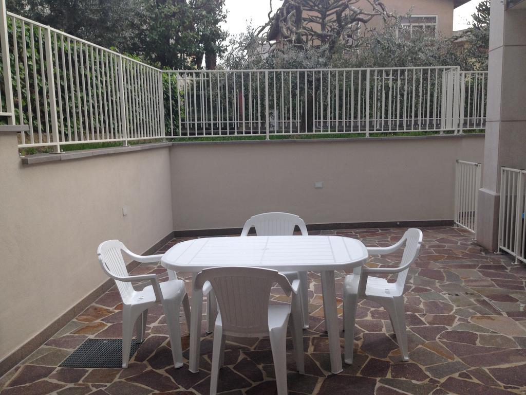 شقة Casa Armonia بسكييرا ديل غاردا المظهر الخارجي الصورة