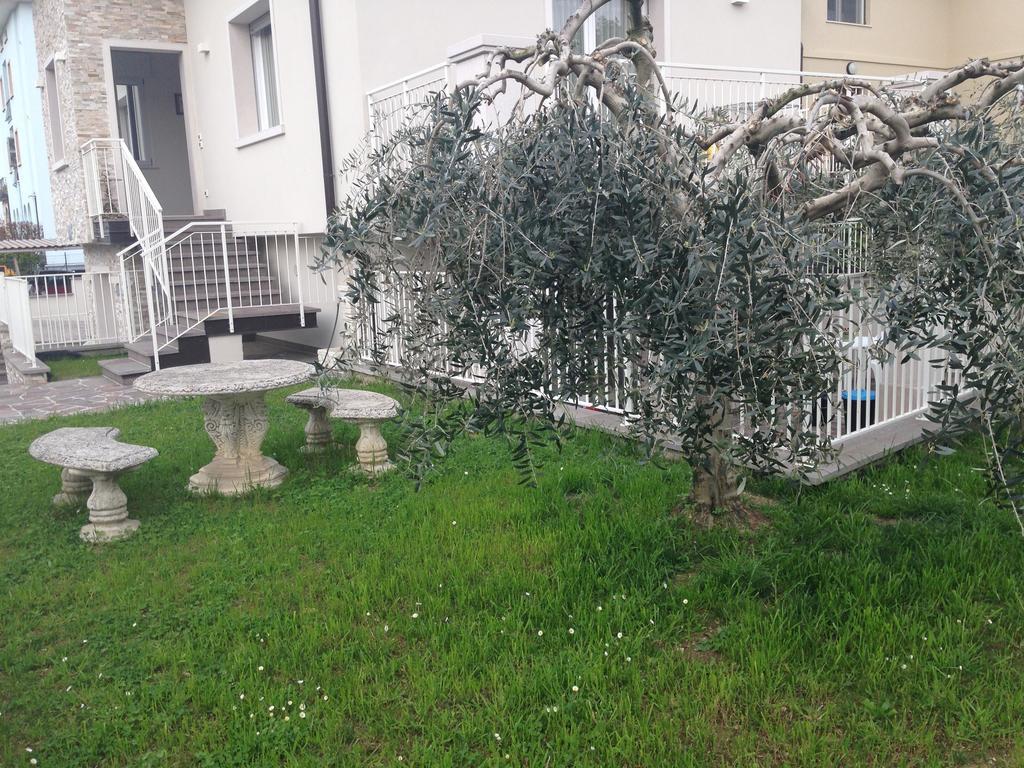 شقة Casa Armonia بسكييرا ديل غاردا المظهر الخارجي الصورة